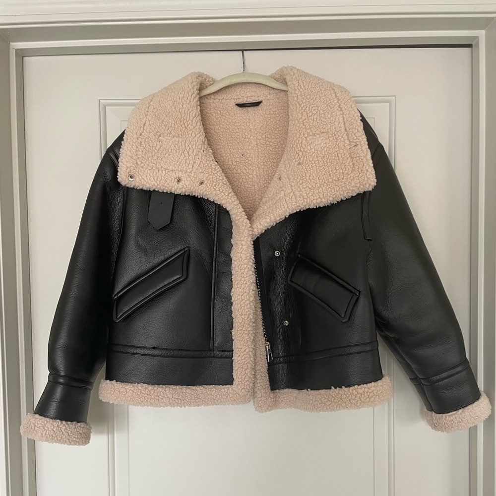 AHA selected faux leather Sherpa lined aviator style jacket | size M